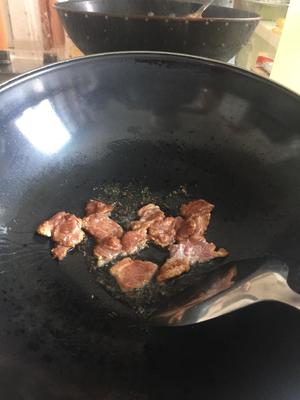 黑椒猪肉意面的做法 步骤2