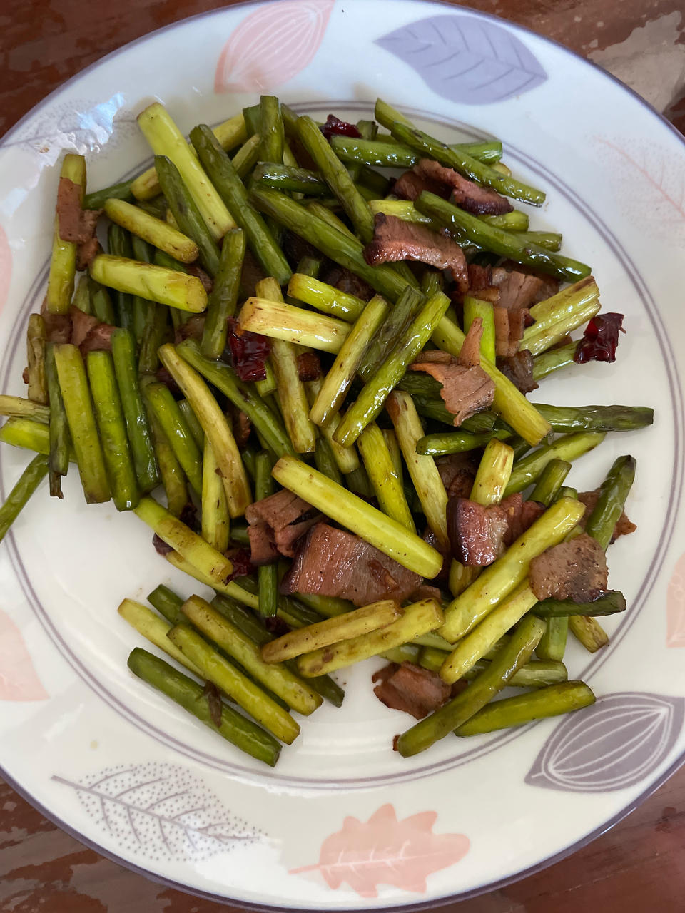 蒜苔炒腊肉