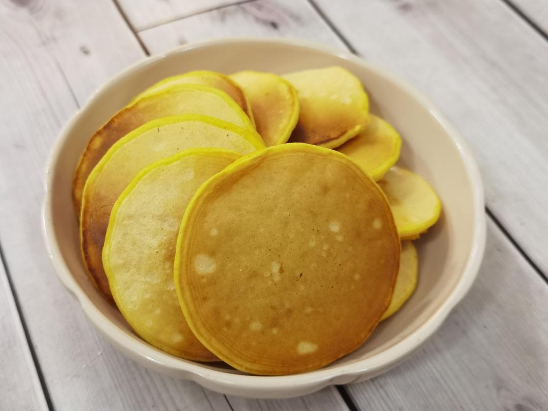 粒粒香蕉玉米松饼（无油减脂快手）