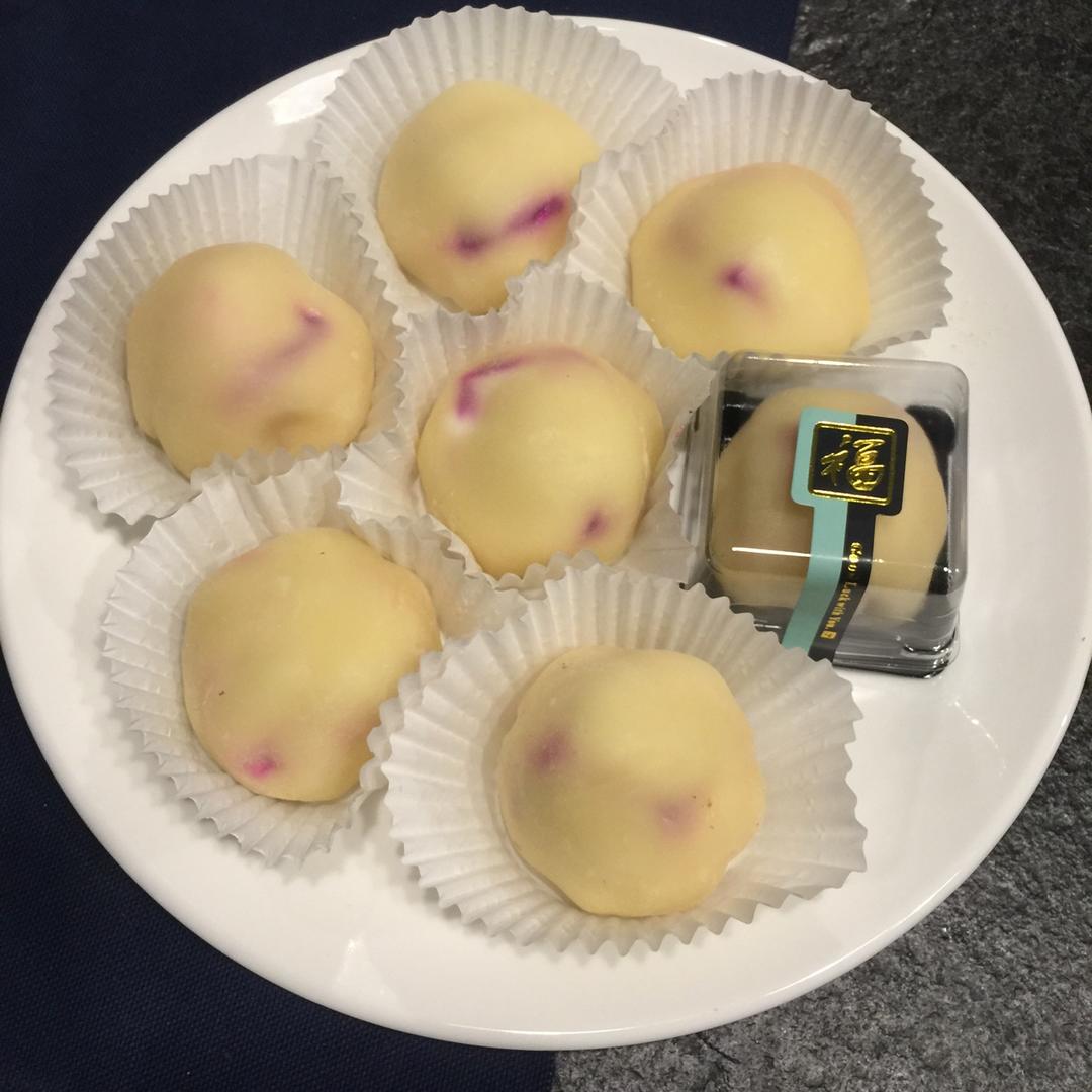 腹黑白胖子——奥利奥雪媚娘