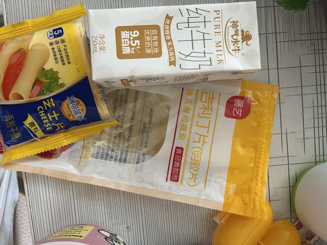 纯奶手撕吐司的做法 步骤1