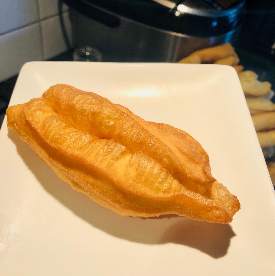 新西兰-blue做的自制蓬松酥脆大油条