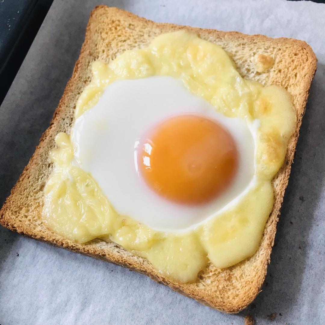 鸡蛋芝士烤吐司