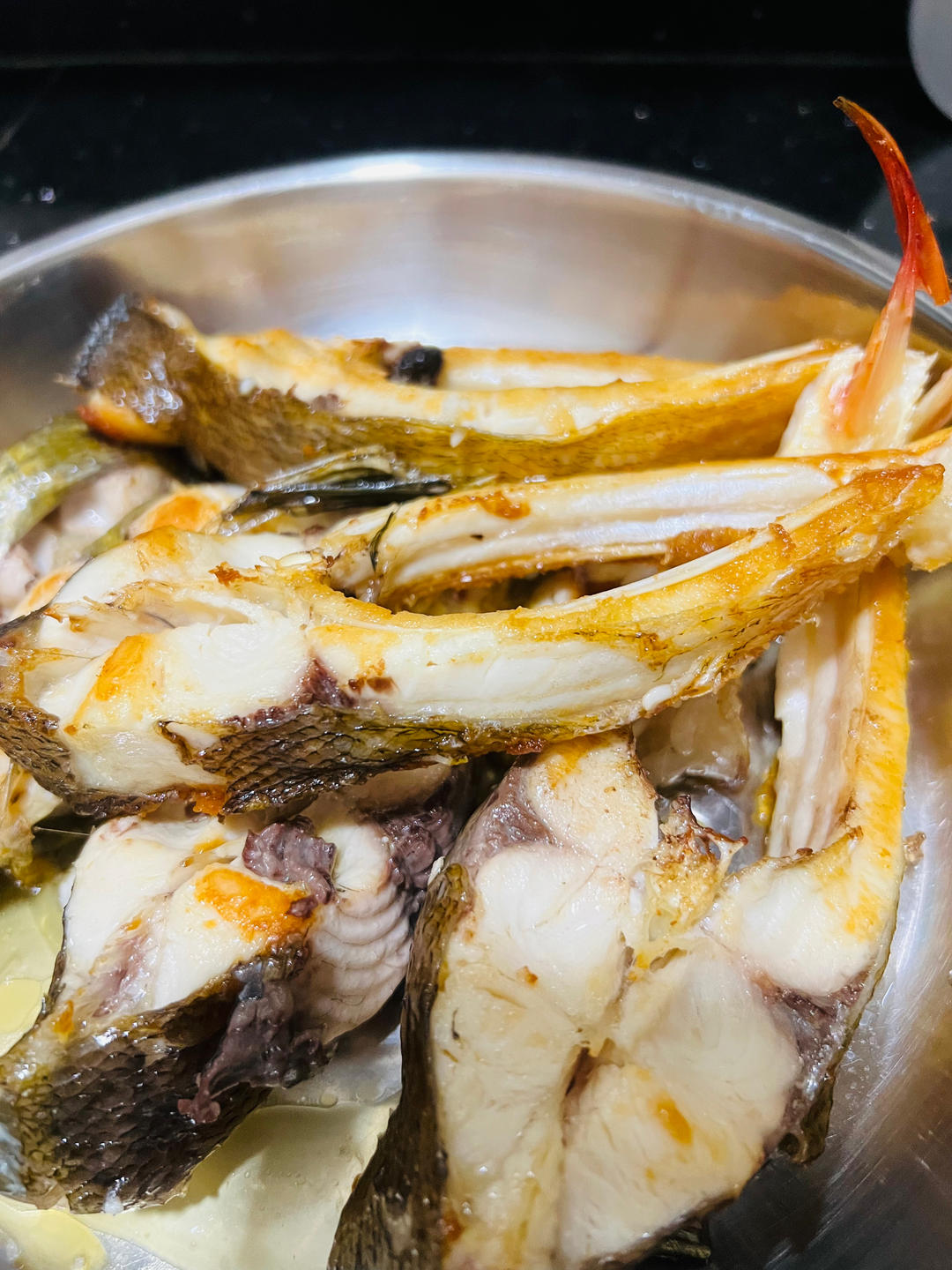 香煎鲳鱼