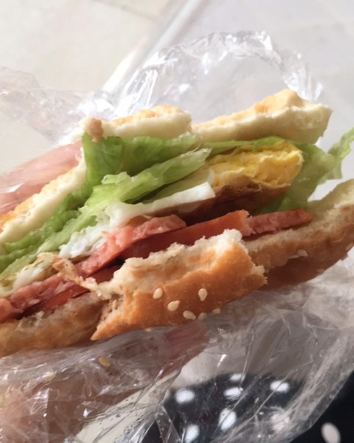 懒人火腿鸡蛋汉堡