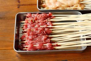 自制串串香（牛肉串，鸡肉串，猪肉串）的做法 步骤7