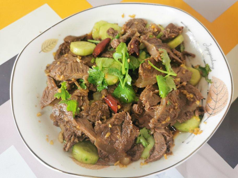 凉拌牛肉