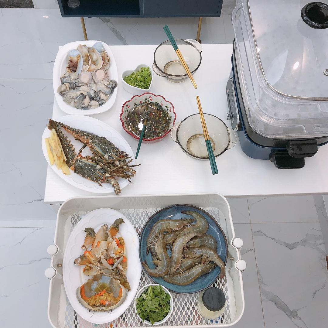 摩飞锅之蒸汽粥底海鲜锅