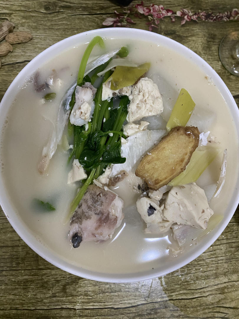 奶白鱼头汤（鲜）