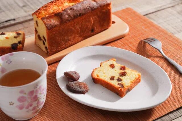 杏干乳酪磅蛋糕