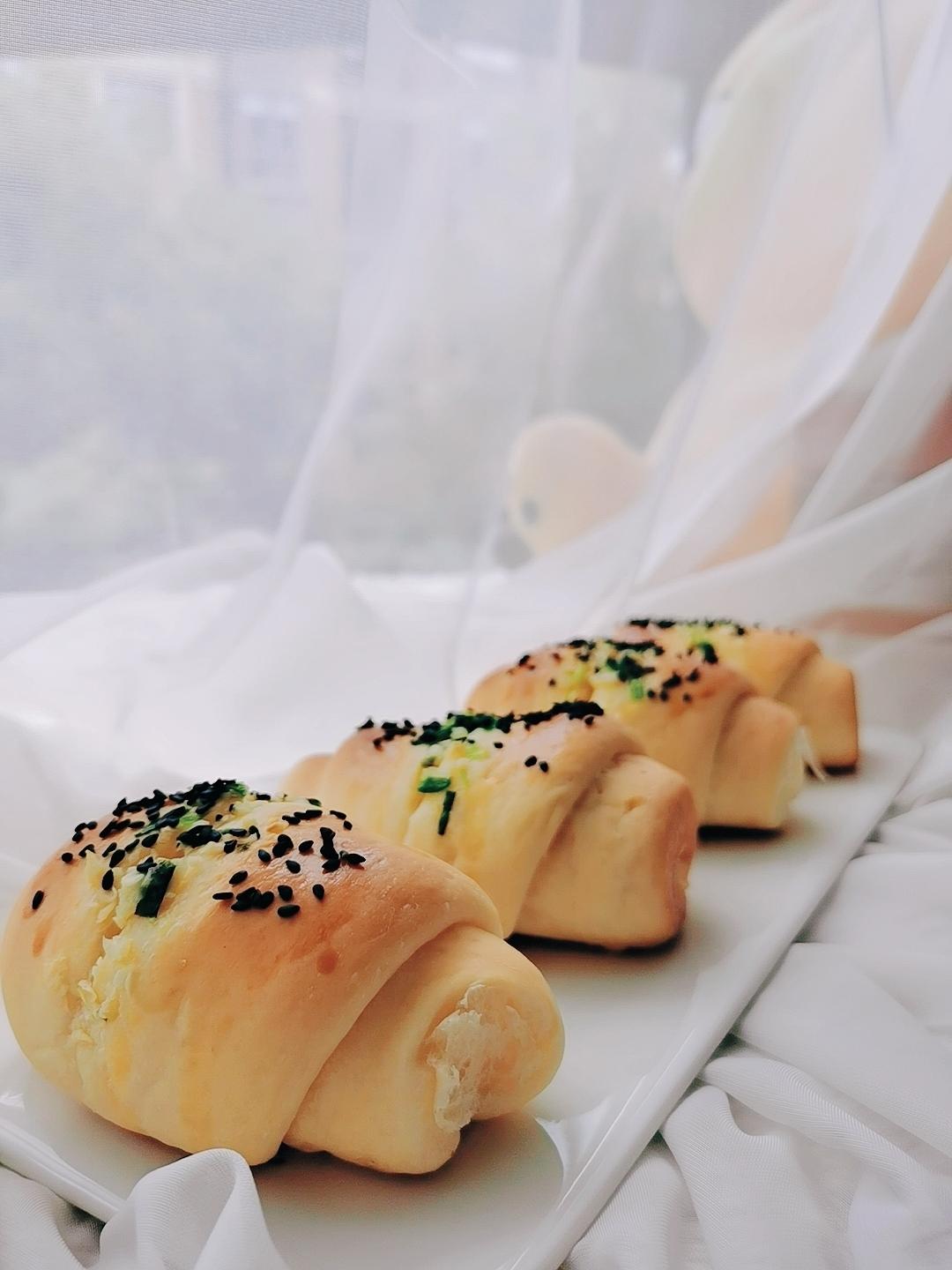 蒜香火腿（热狗）肠面包