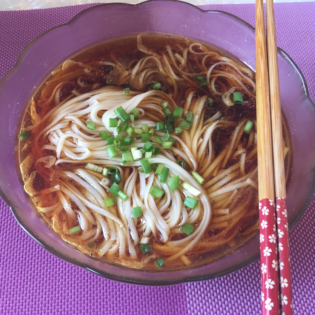 小葱麻油酱油面