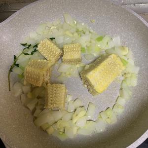 家庭版玉米浓汤的做法 步骤5