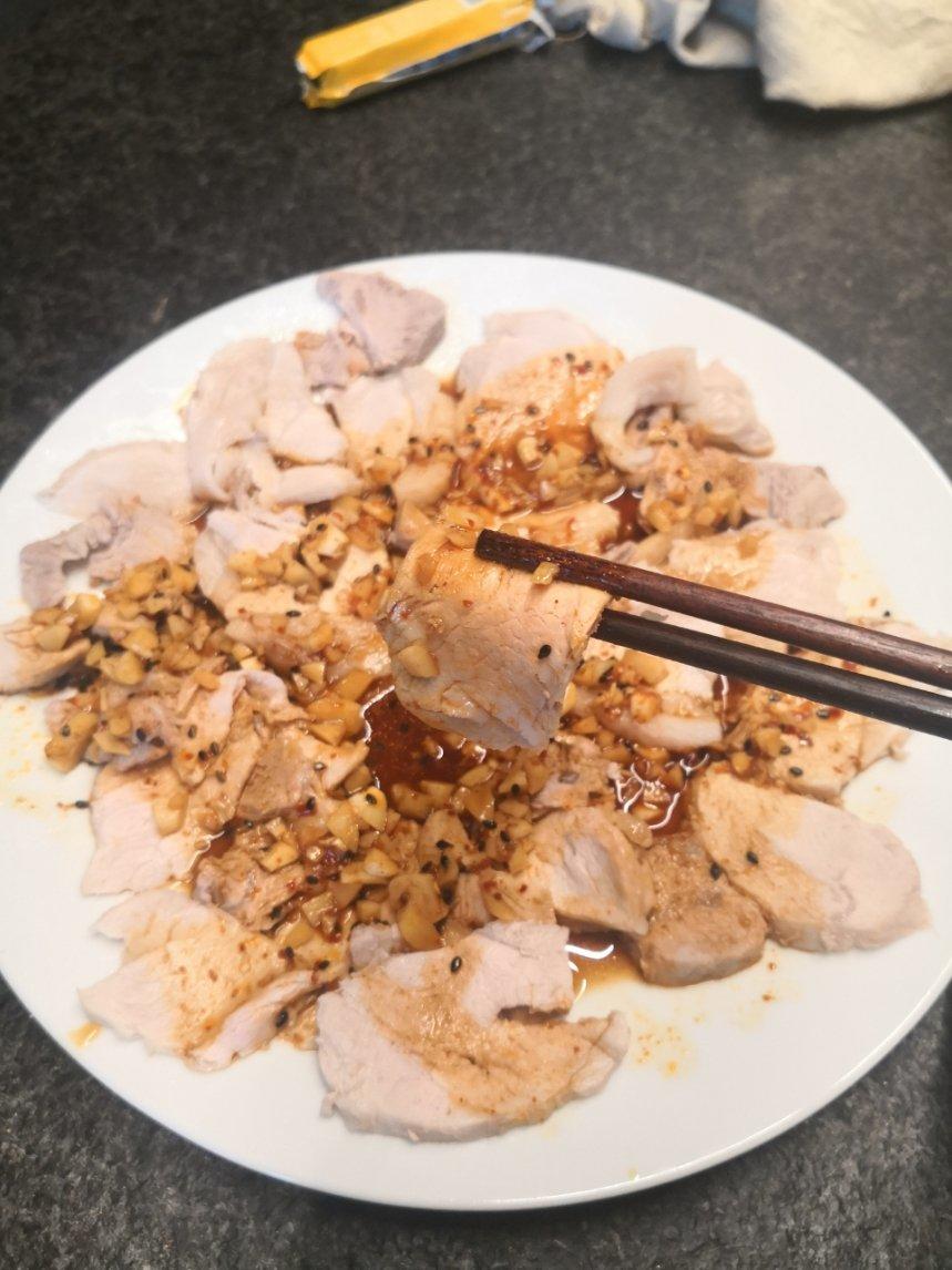 蒜泥白肉