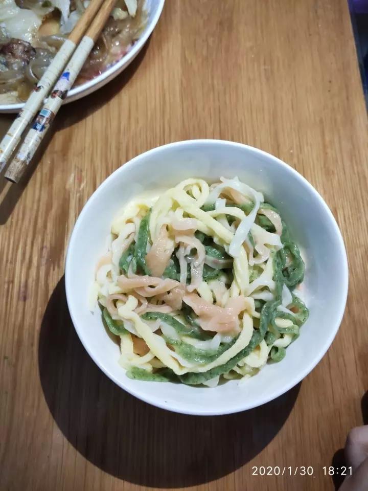 彩色蔬果面条