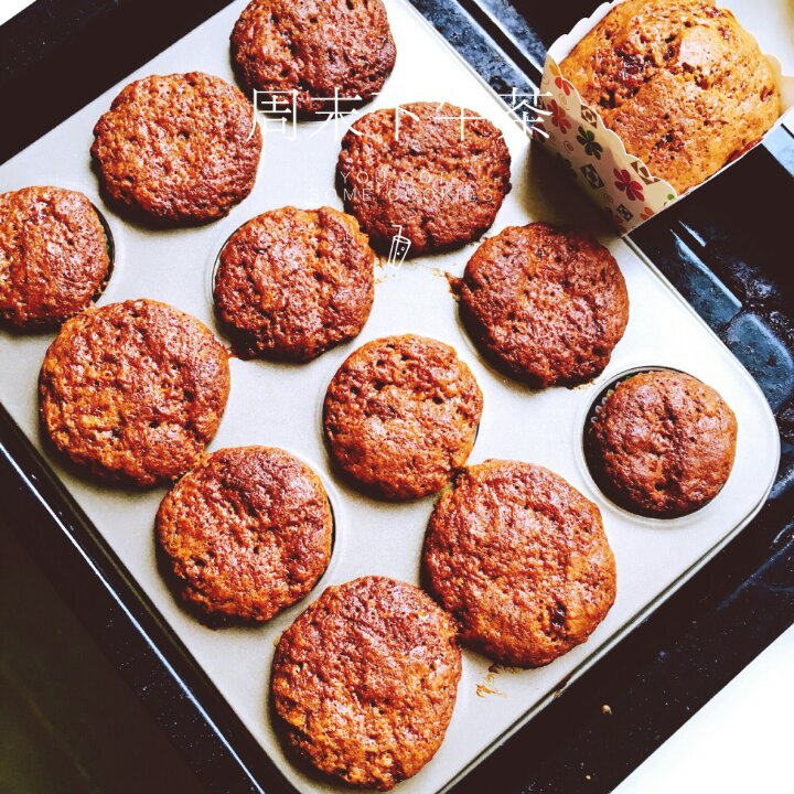 快手香蕉纸杯蛋糕