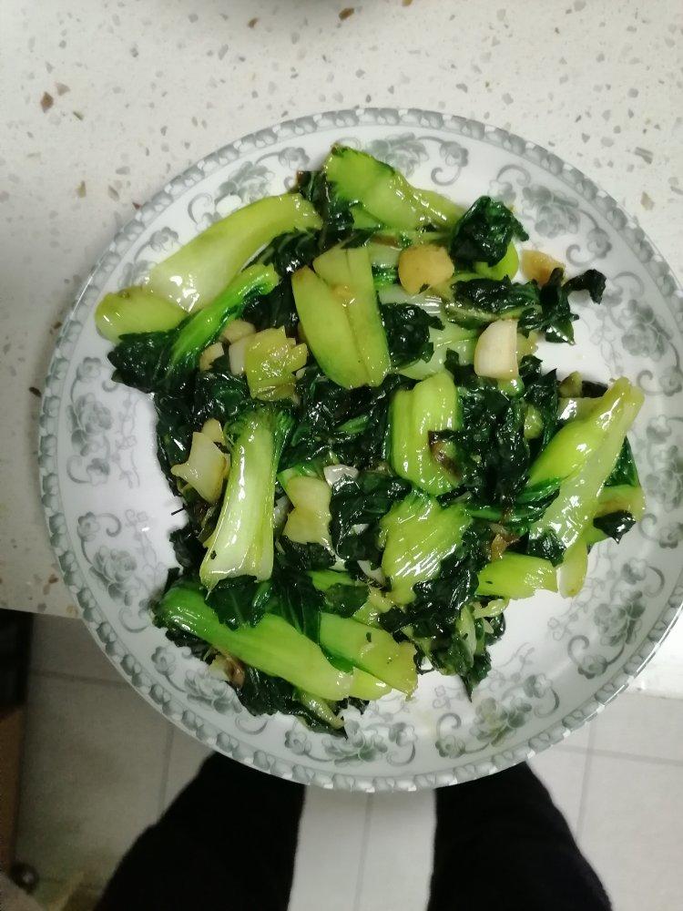 蚝油蒜蓉香菇青菜