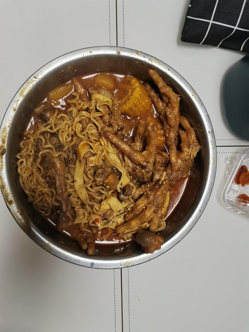 学会这道鸡爪煲就再也不用去胖哥俩排队了