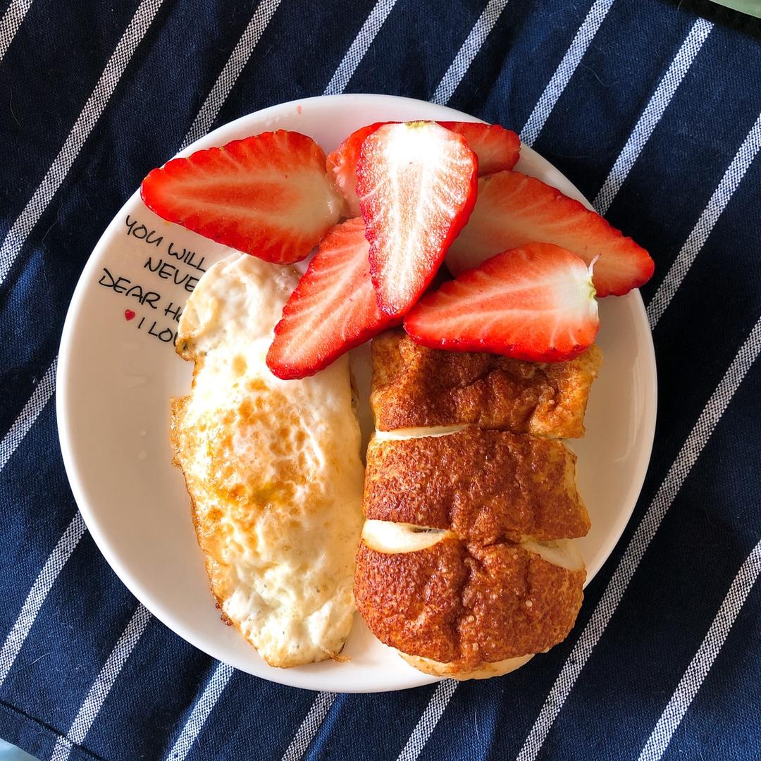 一狗二人三餐四季