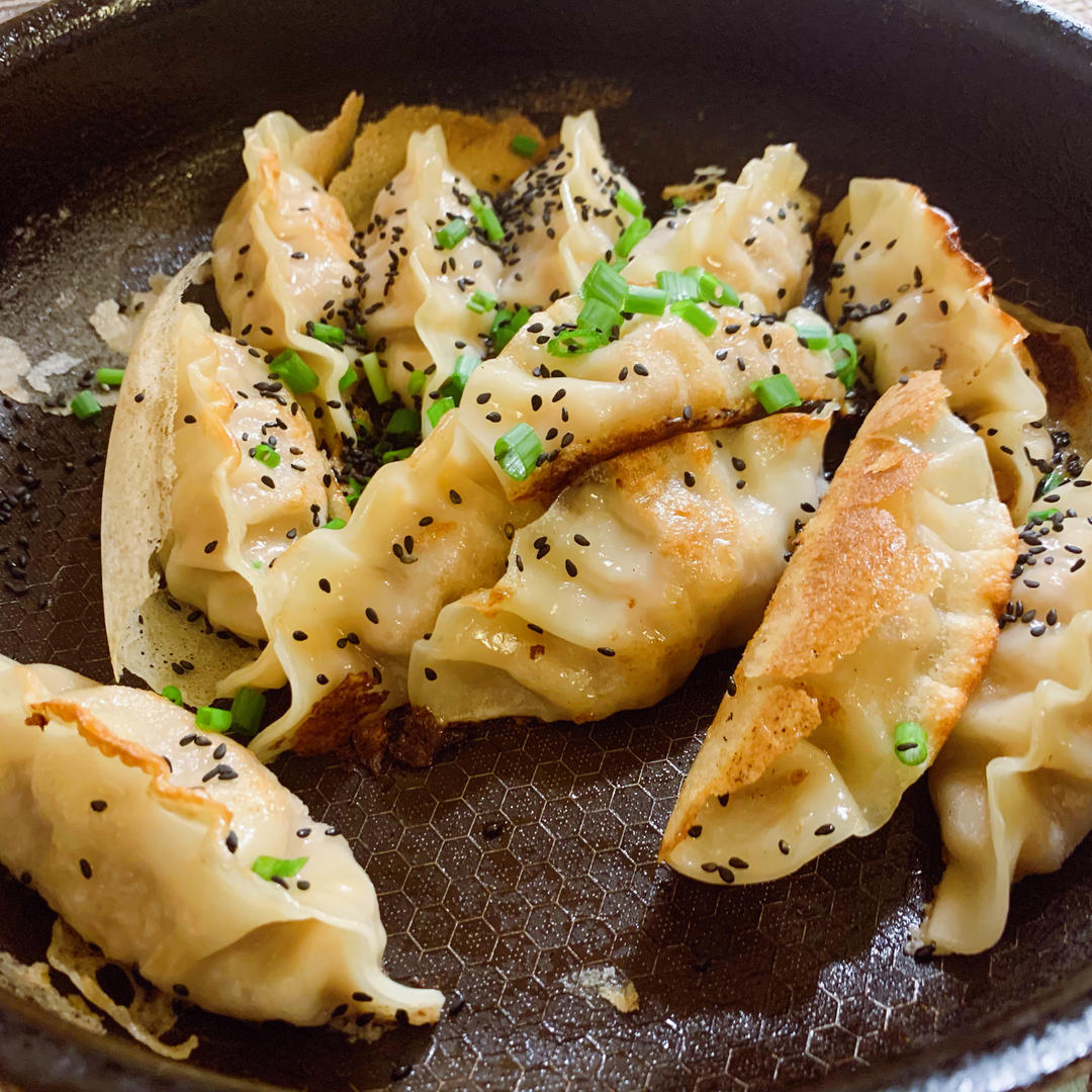 超级简单的煎饺
