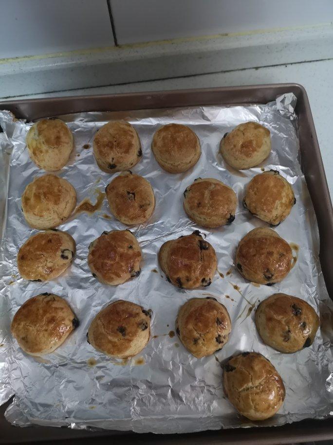 超级松软完美裂纹的司康-English scones