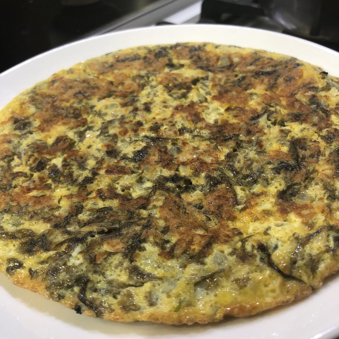 欣欣然的我不想说做的紫菜煎蛋饼