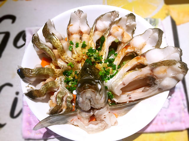 孔雀开屏鱼.