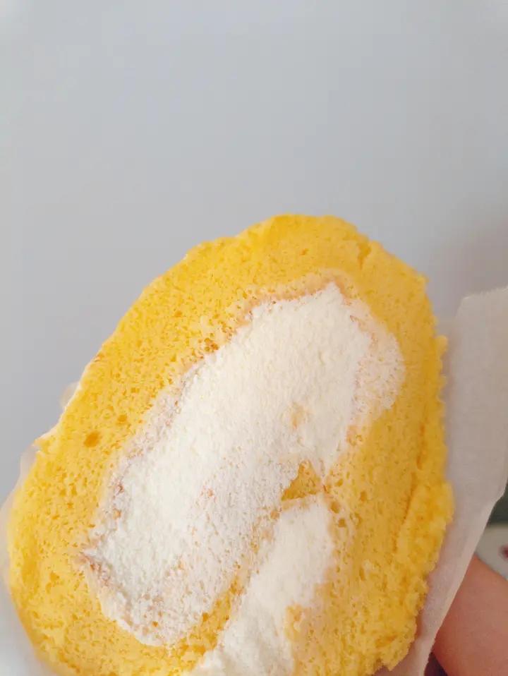 超详细的瑞士卷奶油蛋糕卷原味蛋糕卷的制作方法 饱满不掉皮不开裂（附模具换算方法）