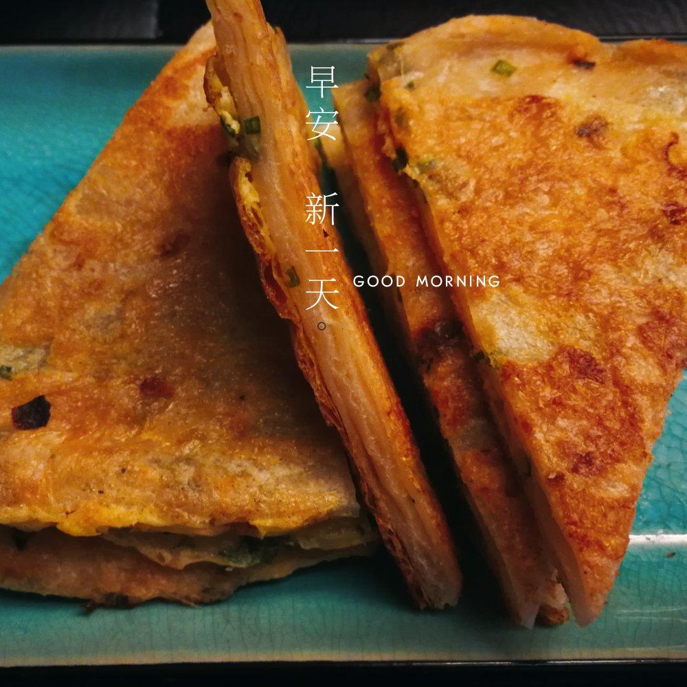 鸡蛋葱油饼                  （更新饼坯保存方法）