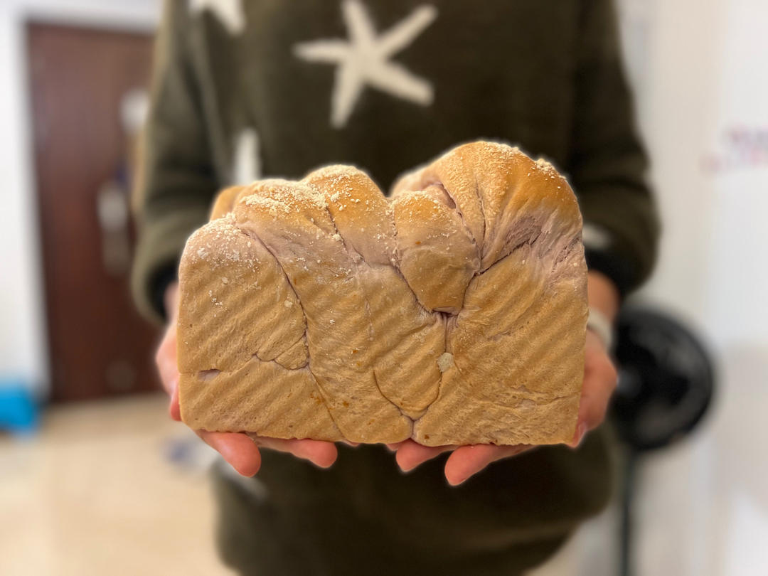 香甜粉嫩🍓草莓奶酥吐司（详细步骤）