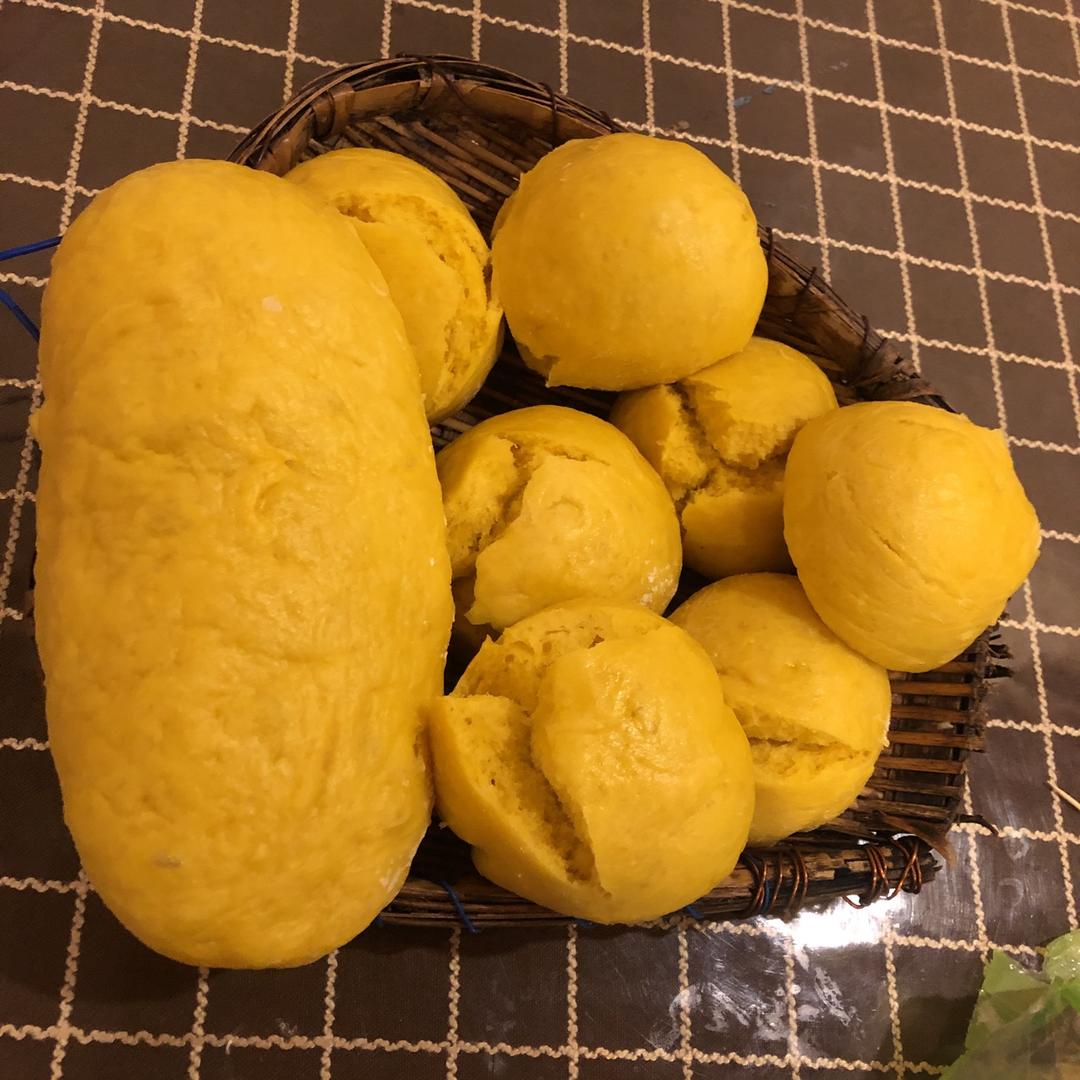 新手也可以--详解如何做出人见人爱、金黄的南瓜馒头