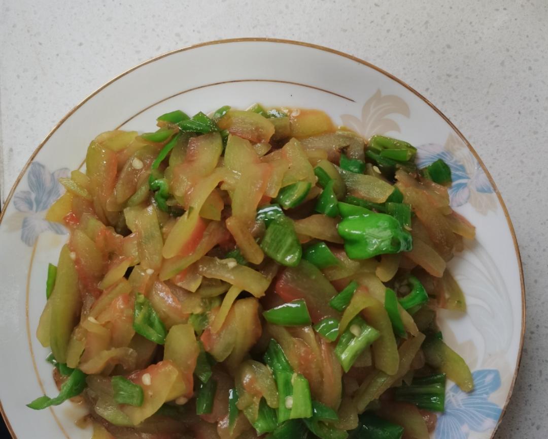 清炒西瓜皮🍉的做法