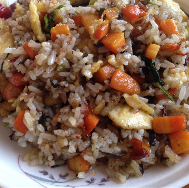 榄菜蛋炒饭