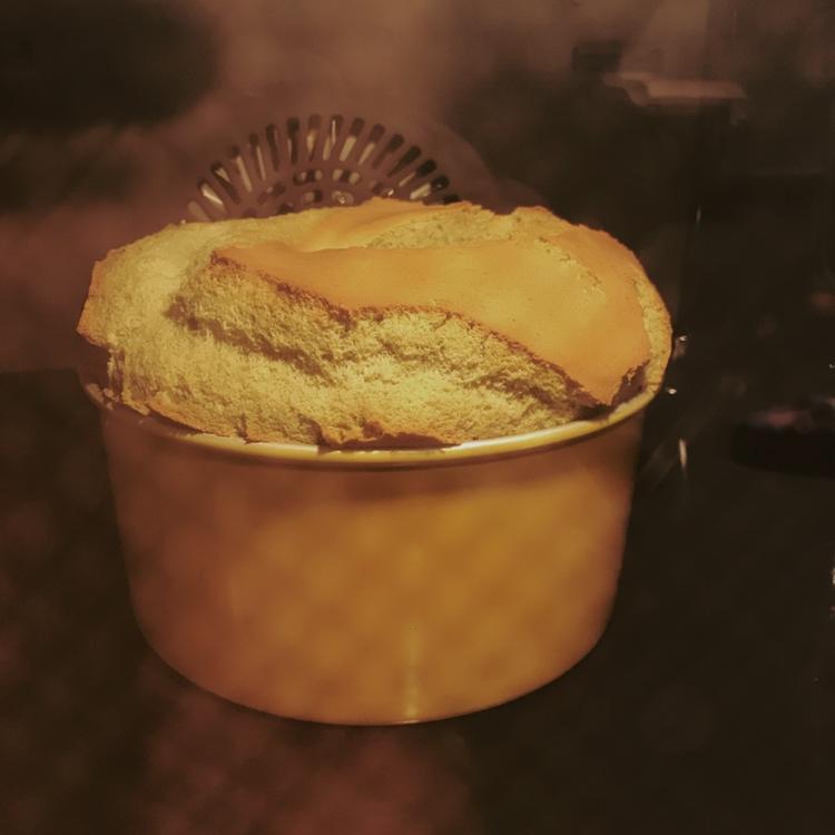青井聪子の抹茶戚风蛋糕