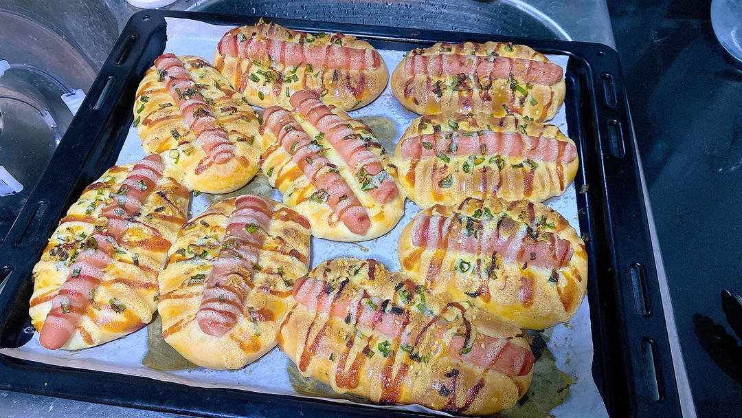咸香松软❗️巨好吃的香葱肉松火腿面包❗️