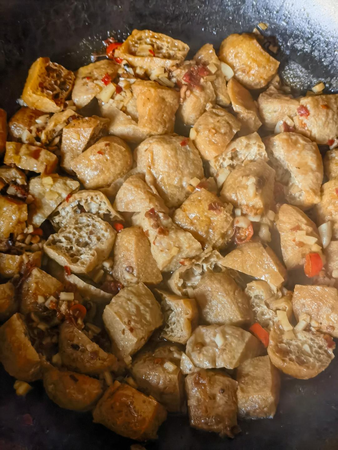 会爆汁的油豆腐？据说比肉还好吃！