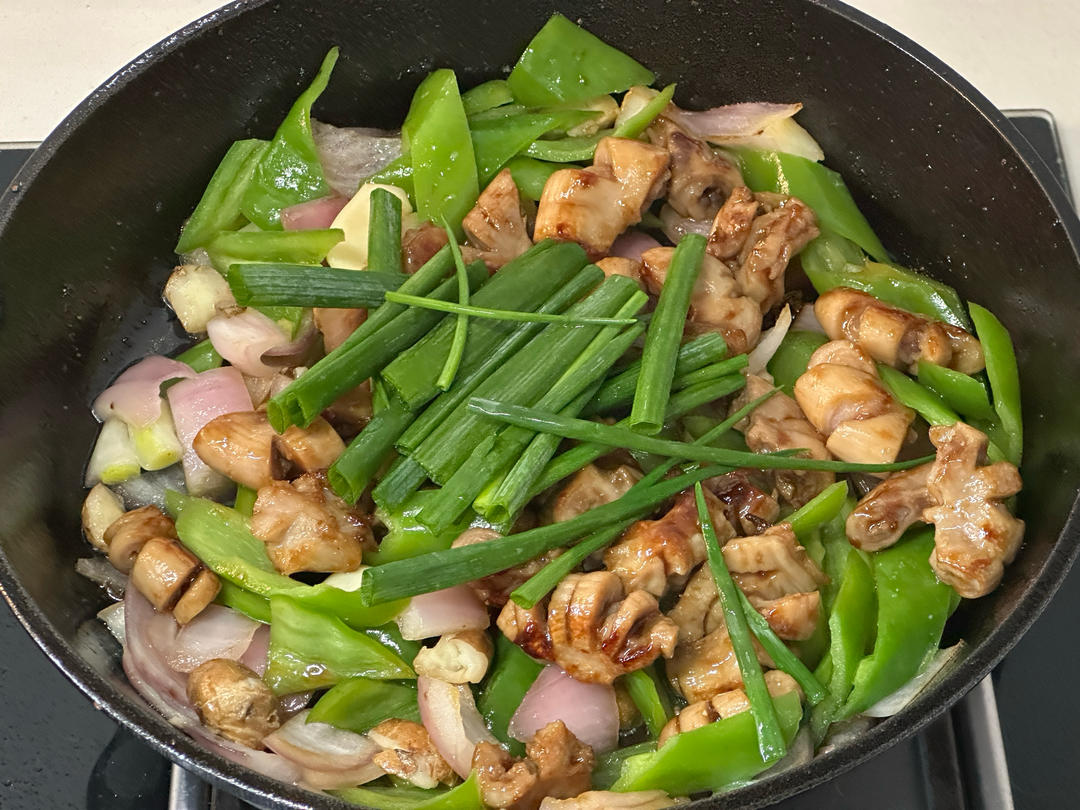 广式啫啫生肠煲！