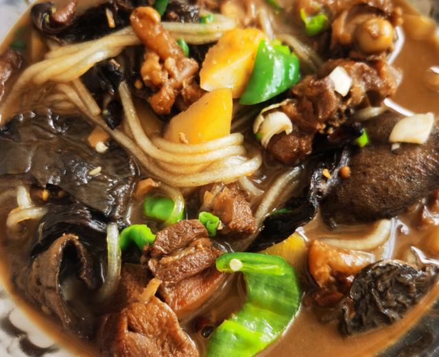 🐔小鸡炖蘑菇的做法