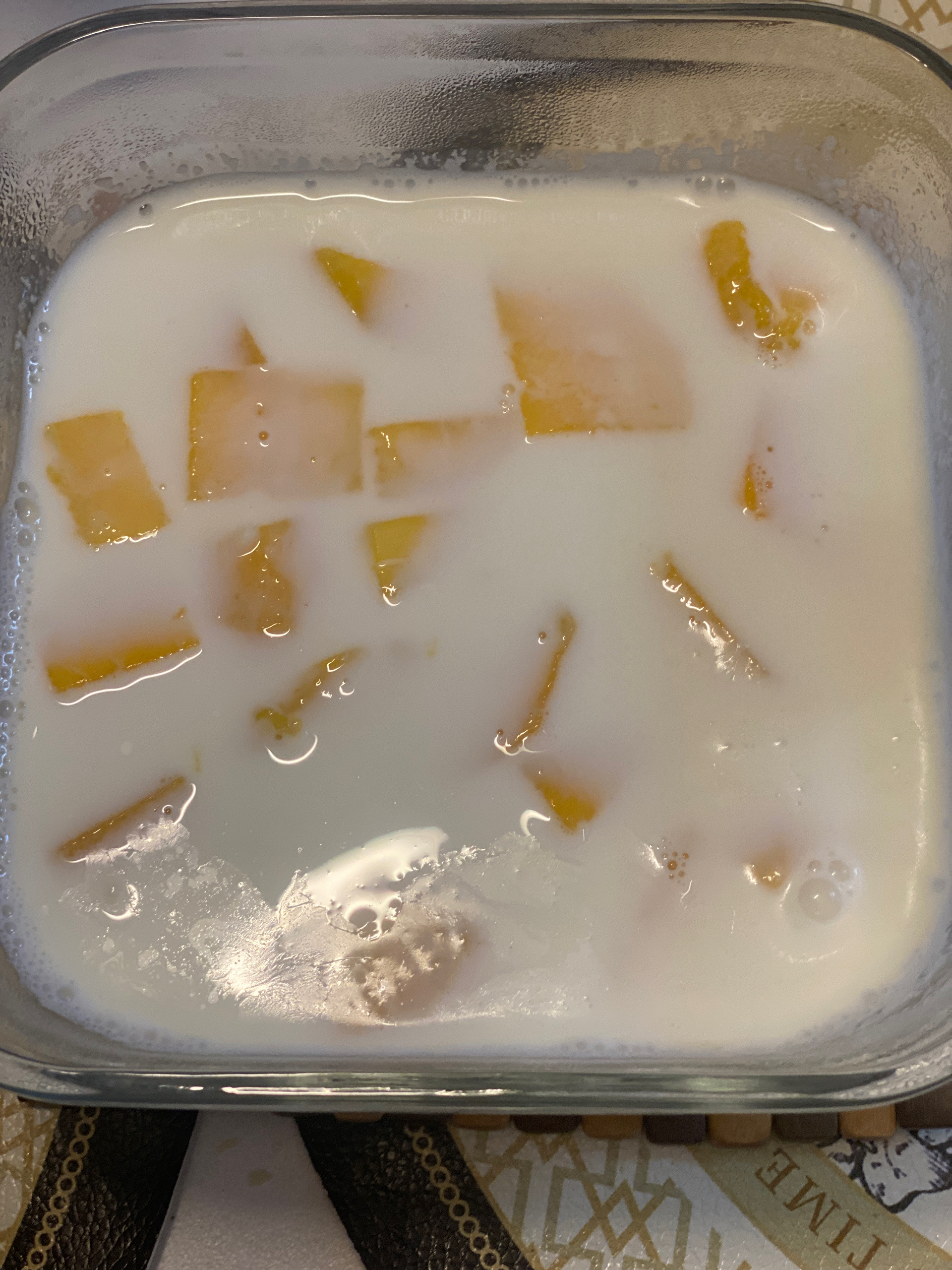 超简单的芒果椰浆奶冻