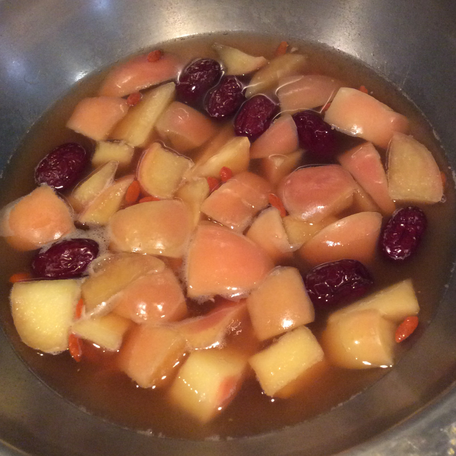 秋日苹果红枣糖水