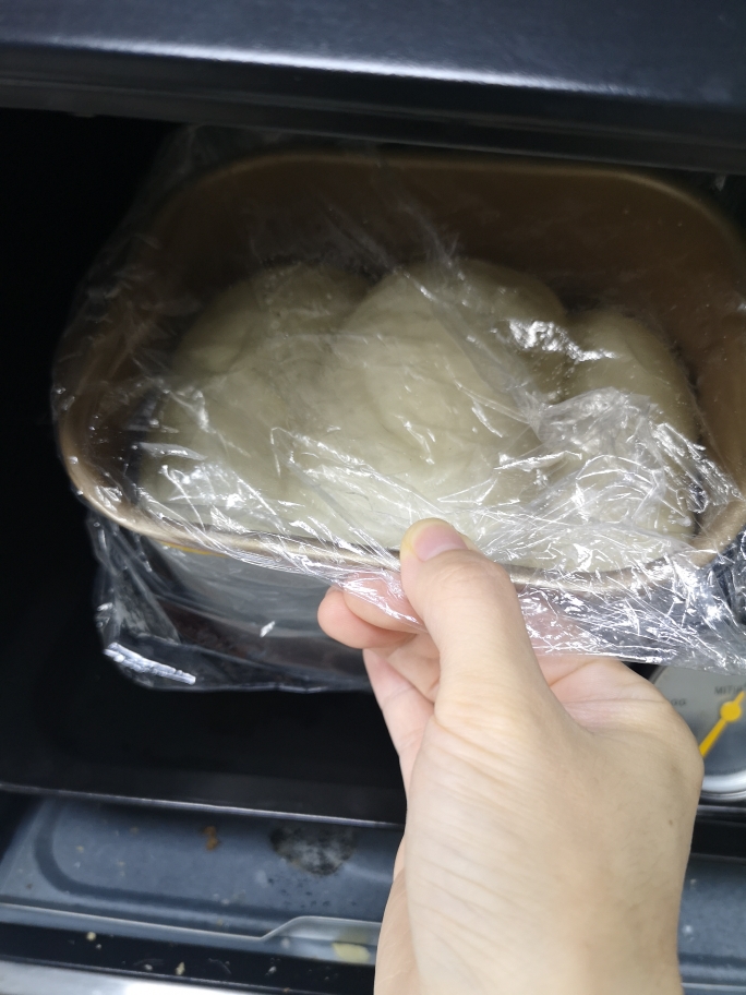 水合法 → 手套膜＝面包机做拉丝吐司(超级懒人法)的做法 步骤9
