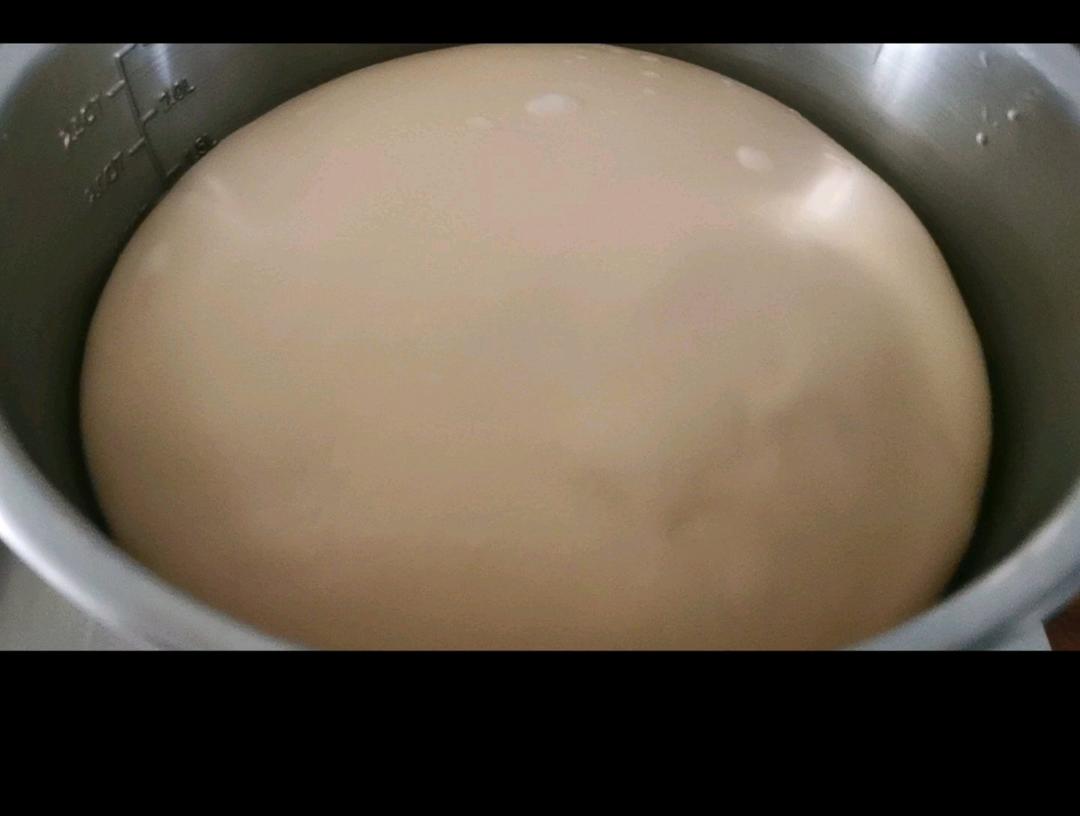 红糖红枣核桃软欧面包