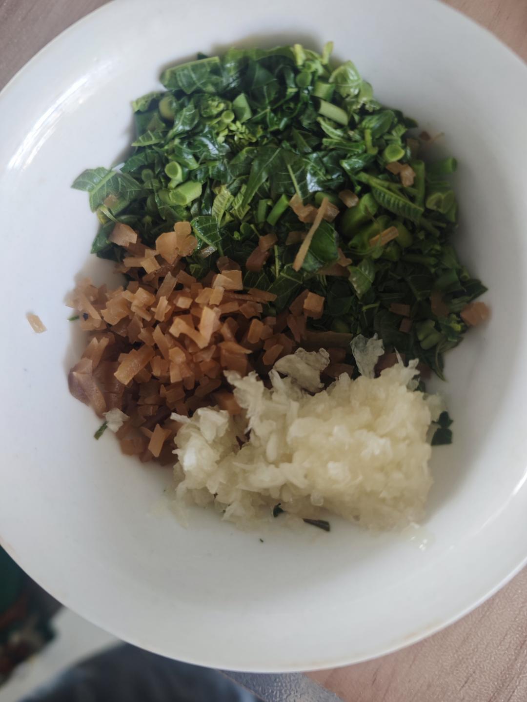 香椿小咸菜，面条好伴侣！