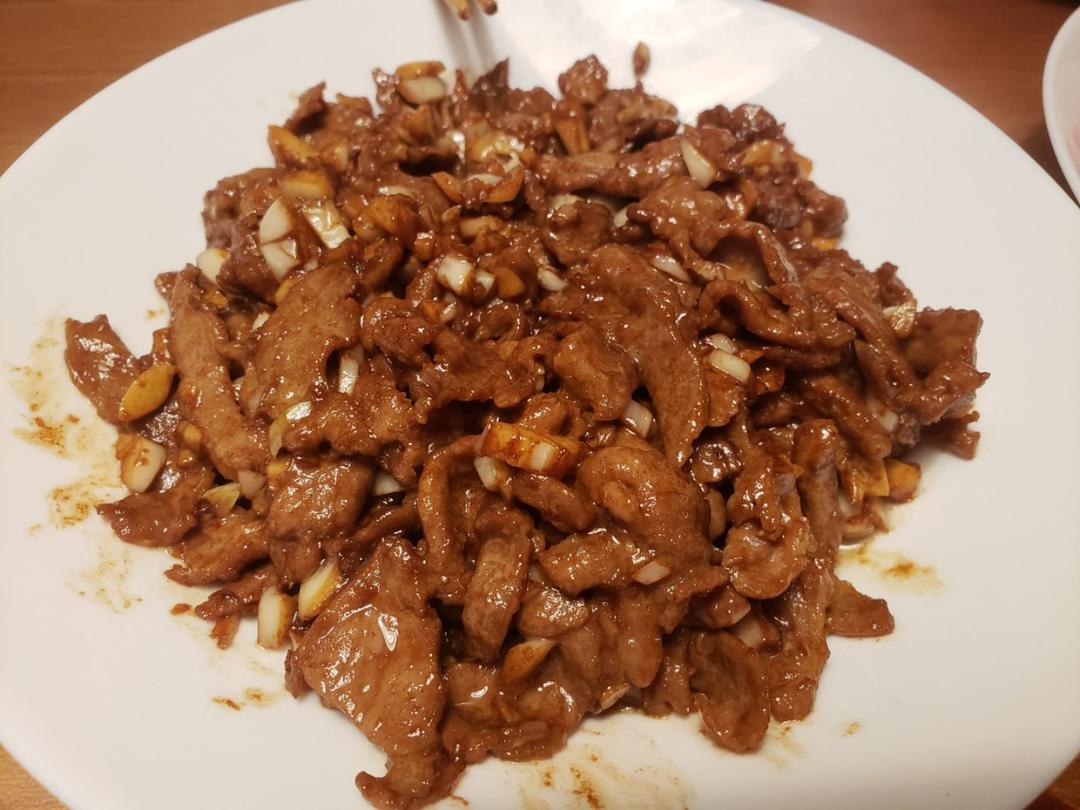 蒜爆羊肉