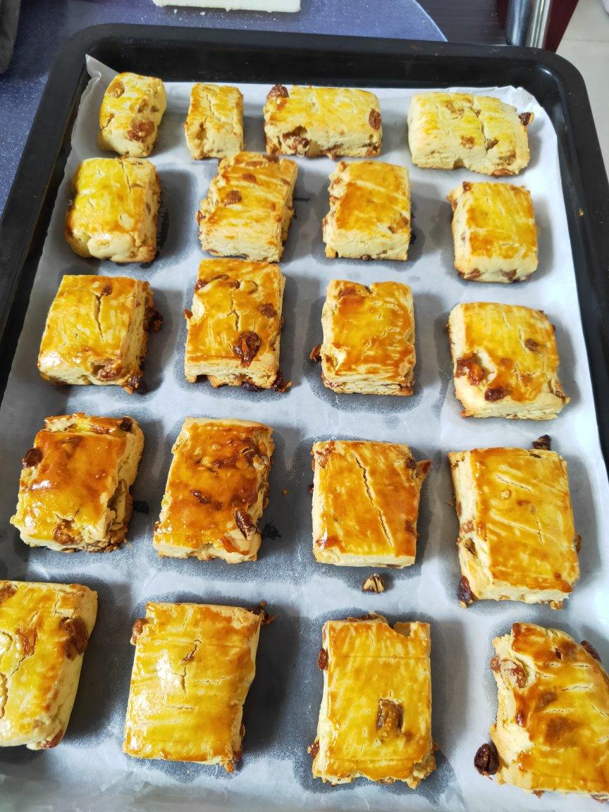 不用醒面，一次成功的葡萄干司康，好吃到爆