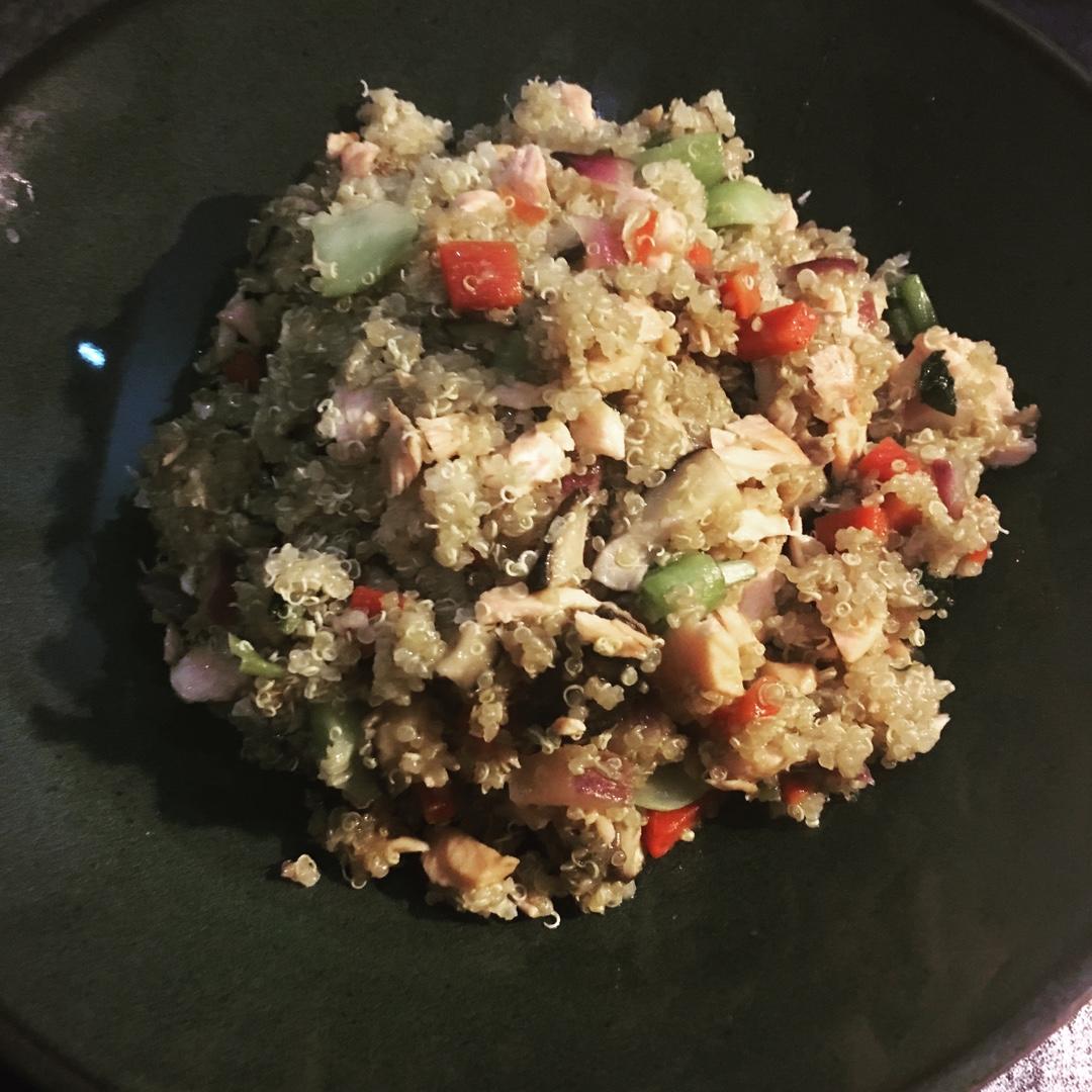 【健康三餐】藜麦三文鱼炒饭