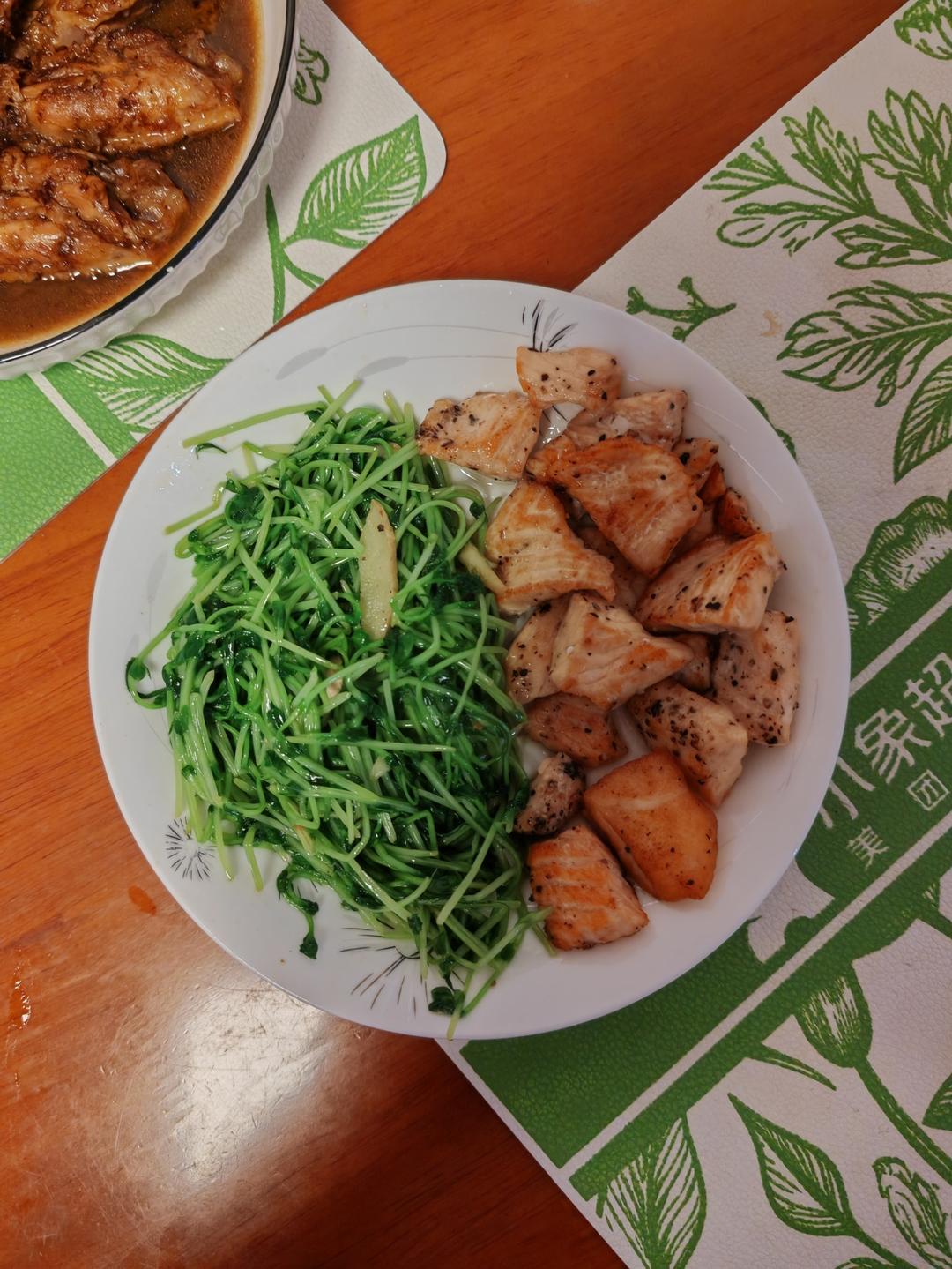 盐煎三文鱼