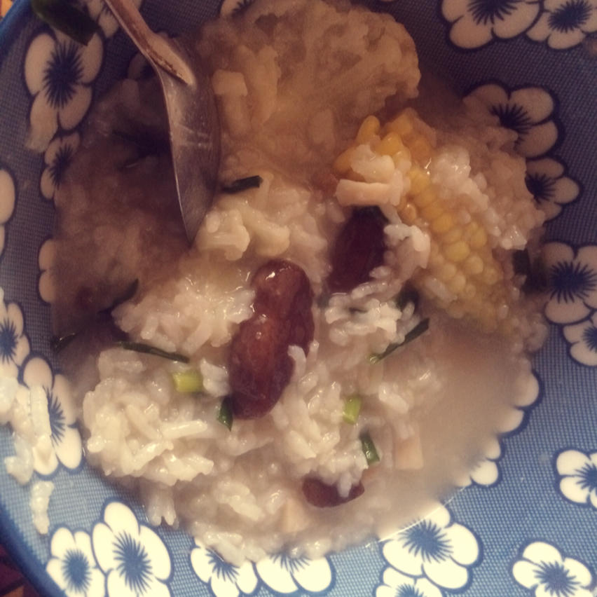 香菇鸡肉粥