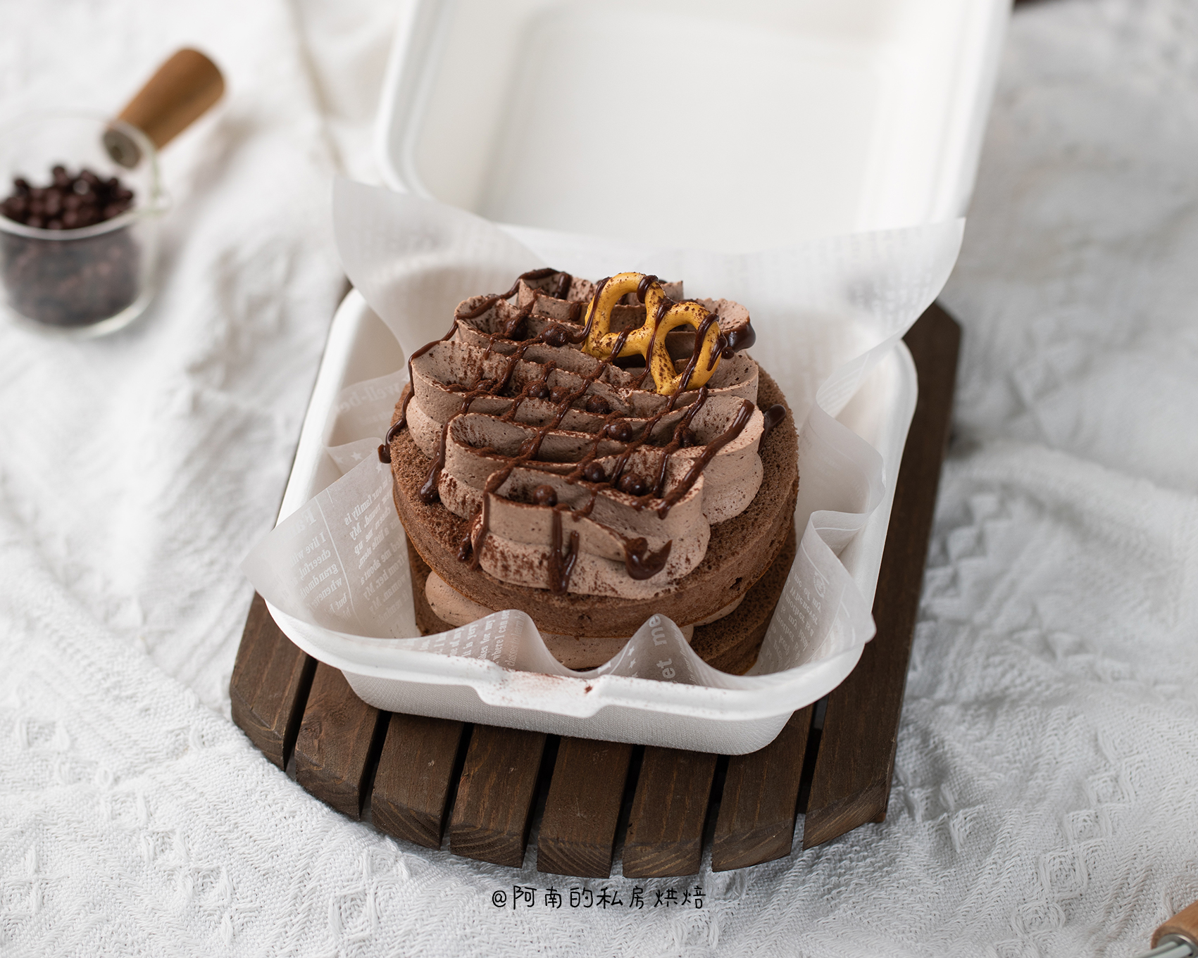 制作简单，适合出单的特浓巧克力奶油便当蛋糕！
