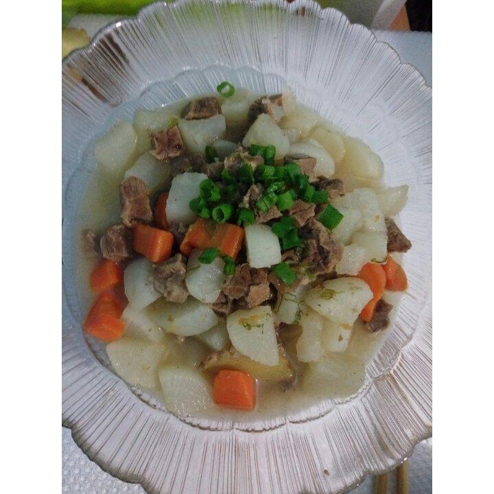 牛肉炖萝卜